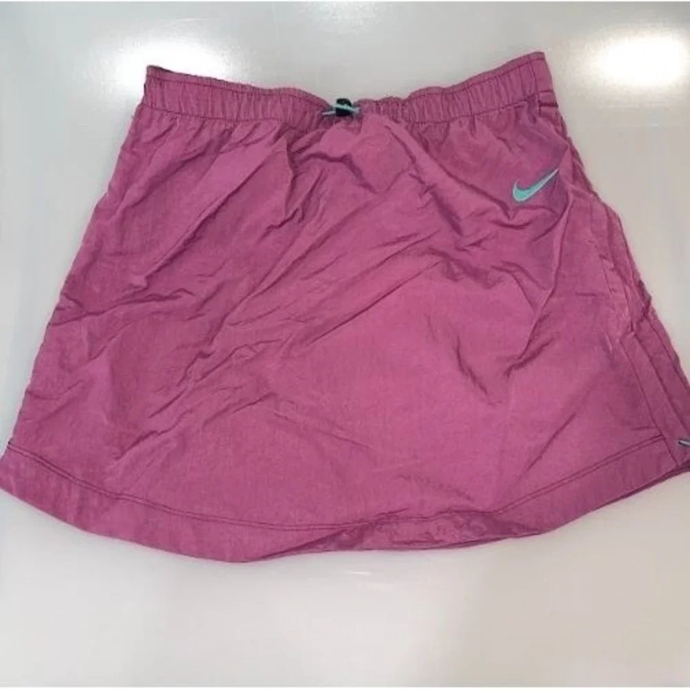 Nike‎ Womens Standard Fit High Rise Skirt - Pink Size S